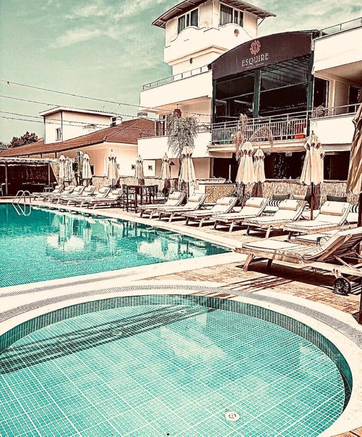 Hotel Esquire And Lounges Kemer